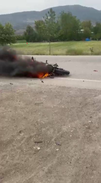 Motosiklet sürücüsünün, annesinin feryadı yürekleri dağladı 3