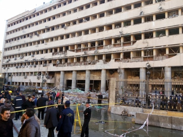 Mısır'da bombalı saldırı 9