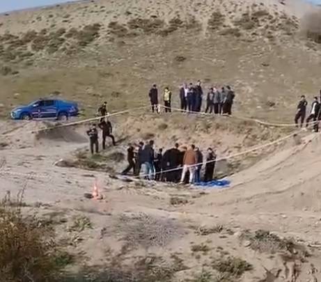 Battaniyeye sarılıp toprağa gömülmüş ceset bulundu 2