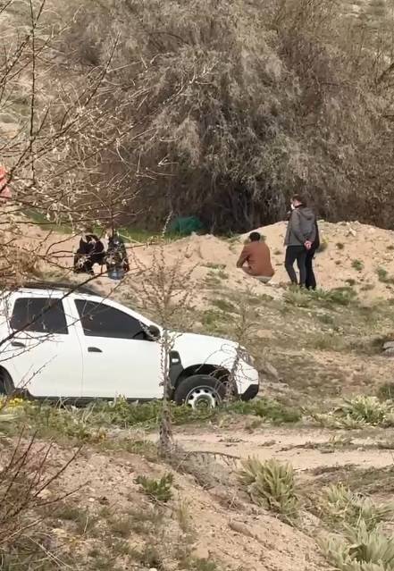 Battaniyeye sarılıp toprağa gömülmüş ceset bulundu 3