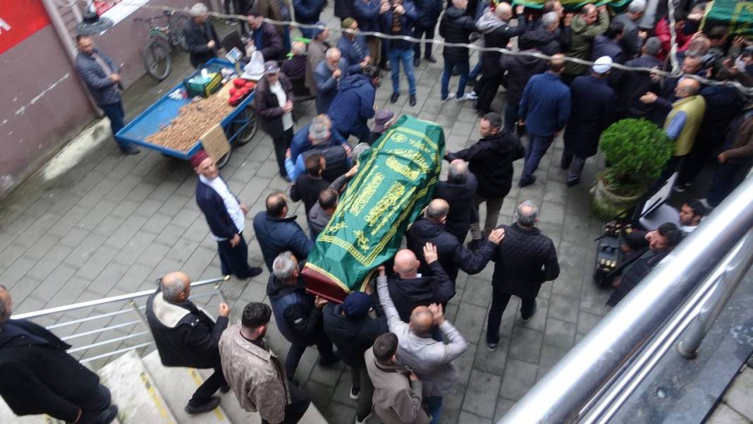 Bu acının tarifi yok! 3 kız kardeş, son yolculuklarına uğurlandı 7