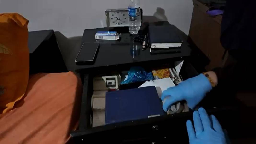 Konya'da "müstehcenlik" operasyonu! 3