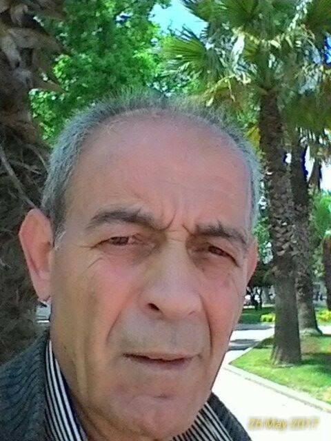 Çöp evde yangın: 2 ölü, 1 ağır yaralı 8