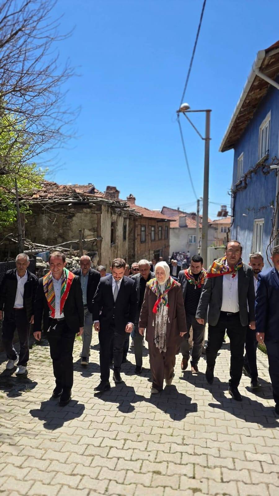 672 yıllık tarifle yılda 1 kez yapılıyor...Herkes o köye akın ediyor 2