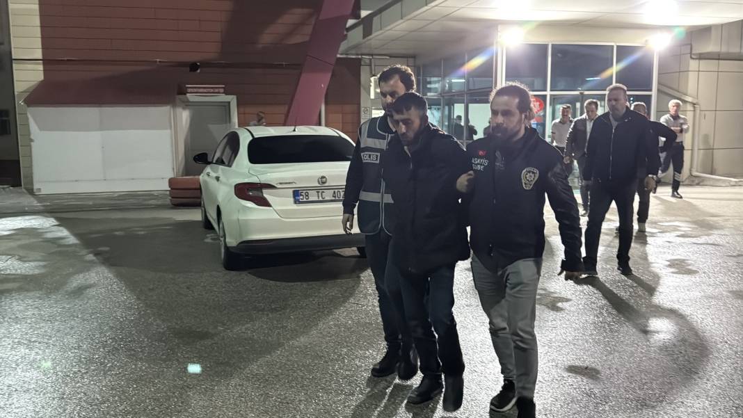 Maskeli cinayet! 2 kardeş öldürüldü 10