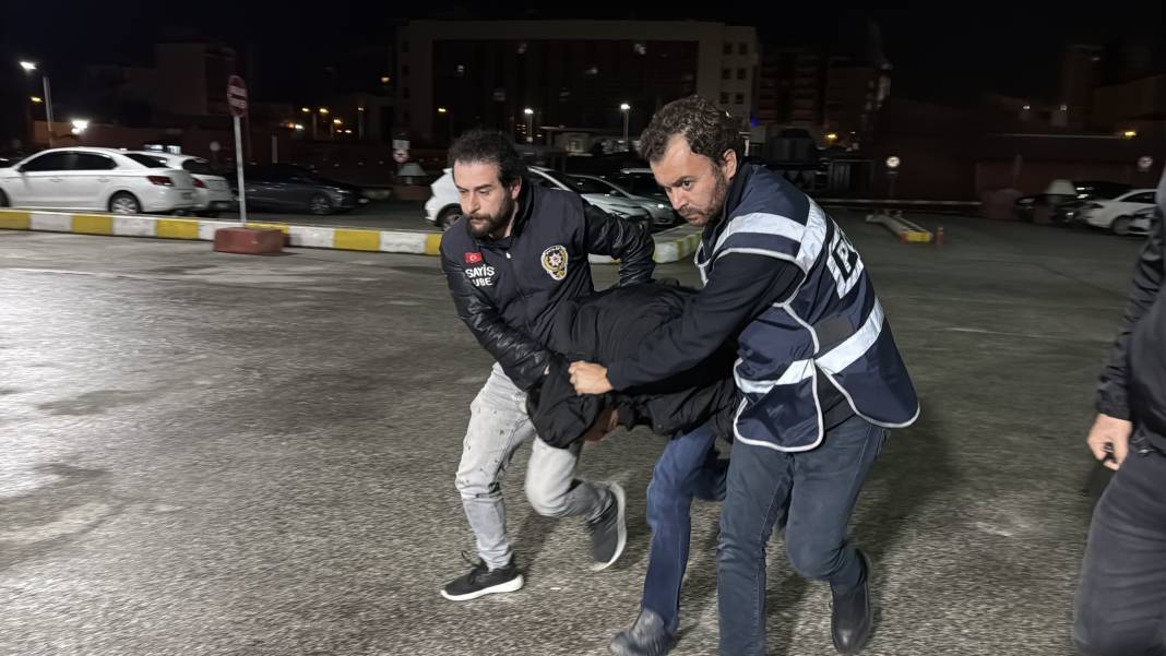 Maskeli cinayet! 2 kardeş öldürüldü 11