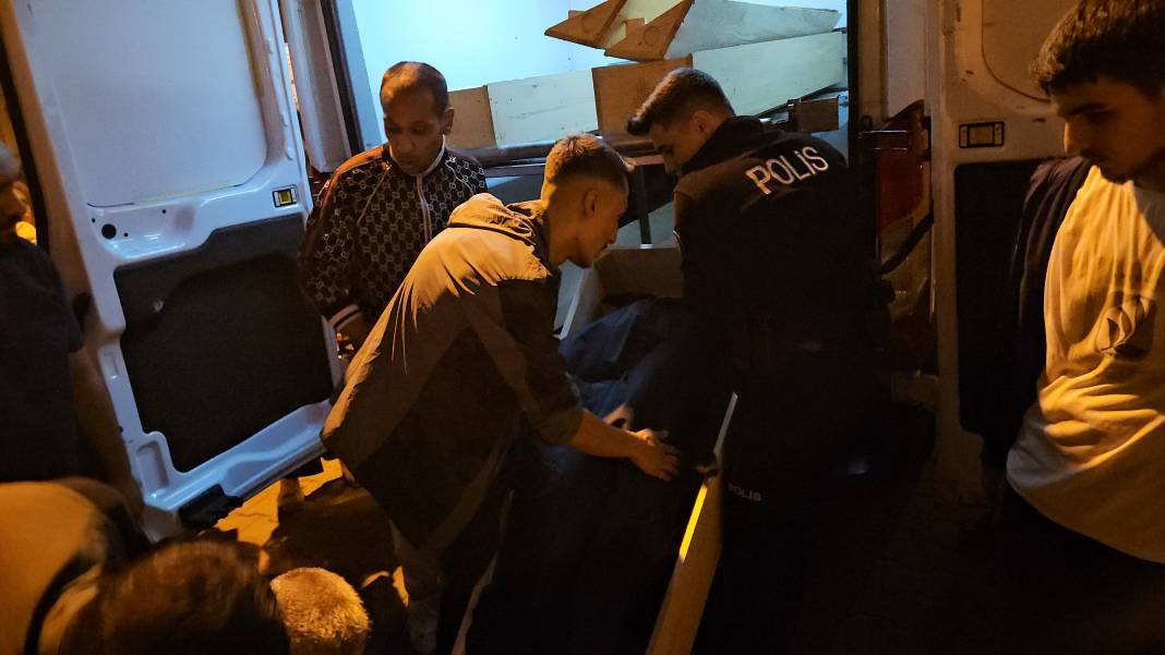 Üzücü haberleş peş peşe... Kardeşini silahla öldürdü, ardından canına kıydı 3