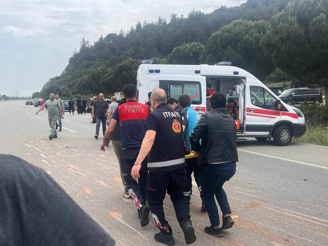 Zincirleme kaza; 6 ölü, çok sayıda yaralı var 7