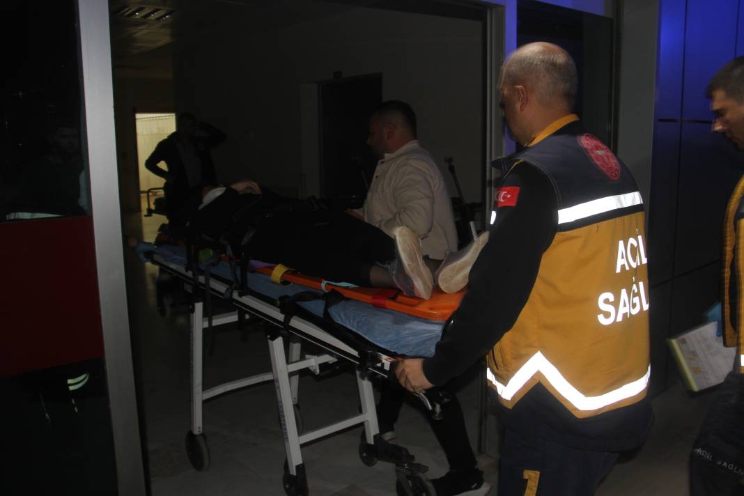 Konya'da motosiklet dehşeti! Yayalara çarpıp kaçtı 2