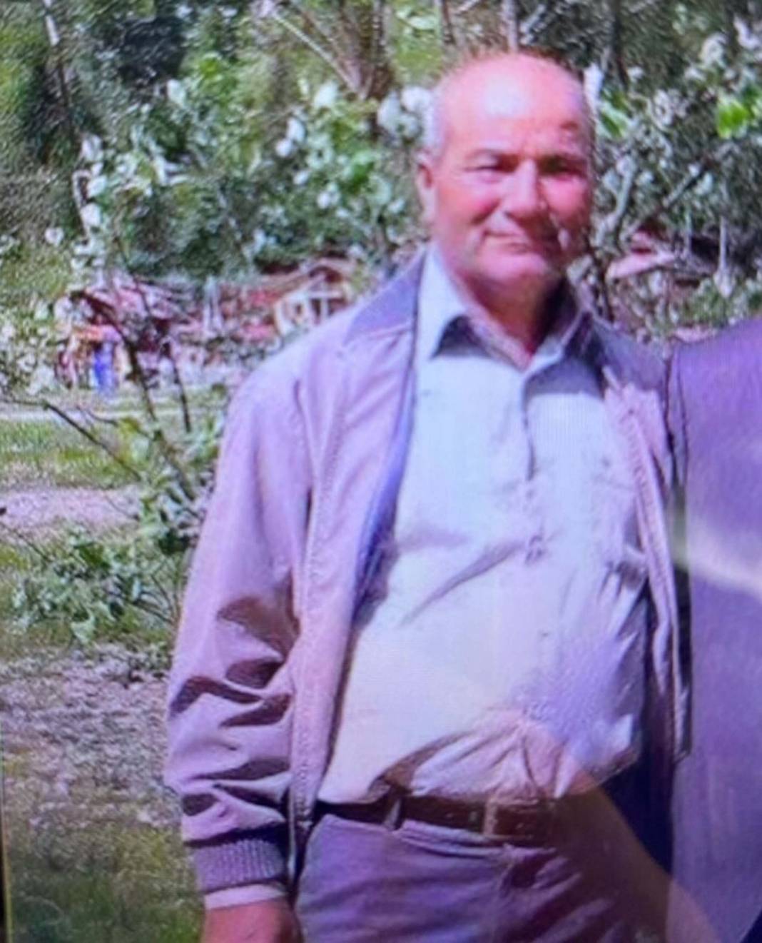 Manisa'da otomobilin çarptığı motosikletin sürücüsü ile yanındaki eşi öldü 6