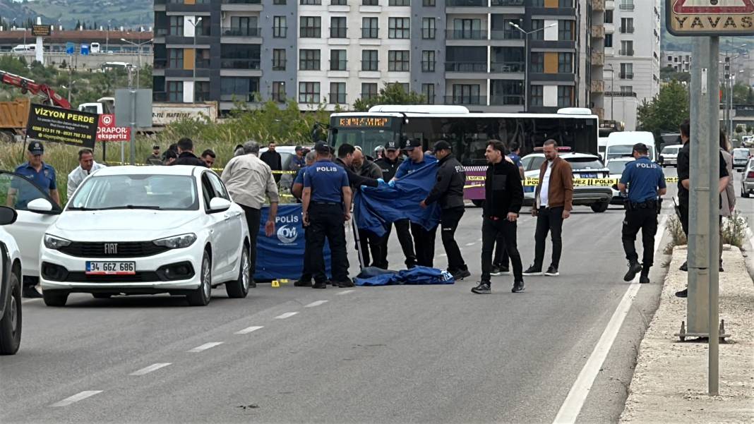 Çanakkale'de eş dehşeti! Sokak ortasında öldürüldü 4