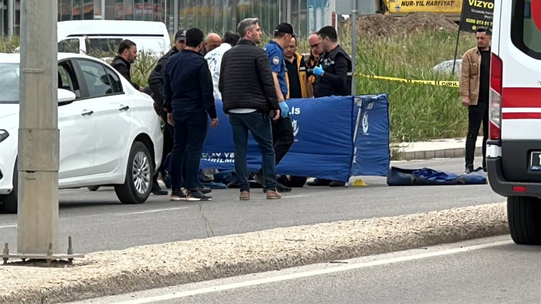 Çanakkale'de eş dehşeti! Sokak ortasında öldürüldü 6