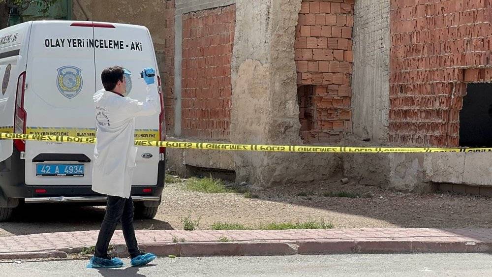 Konya’da inşaat halindeki binada ceset bulundu 1