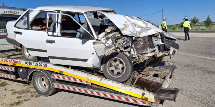 İşçileri taşıyan otomobil kaza yaptı: 4'ünün durumu ağır, 6 yaralı