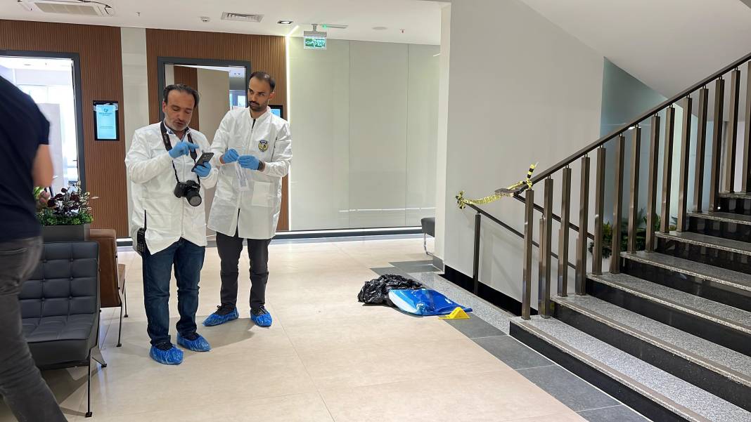 Kahramanmaraştaki hastanede eski eş dehşeti...Karısını öldürdü 2