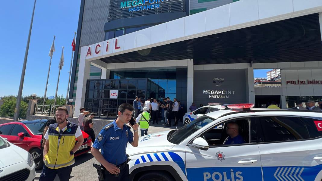 Kahramanmaraştaki hastanede eski eş dehşeti...Karısını öldürdü 3