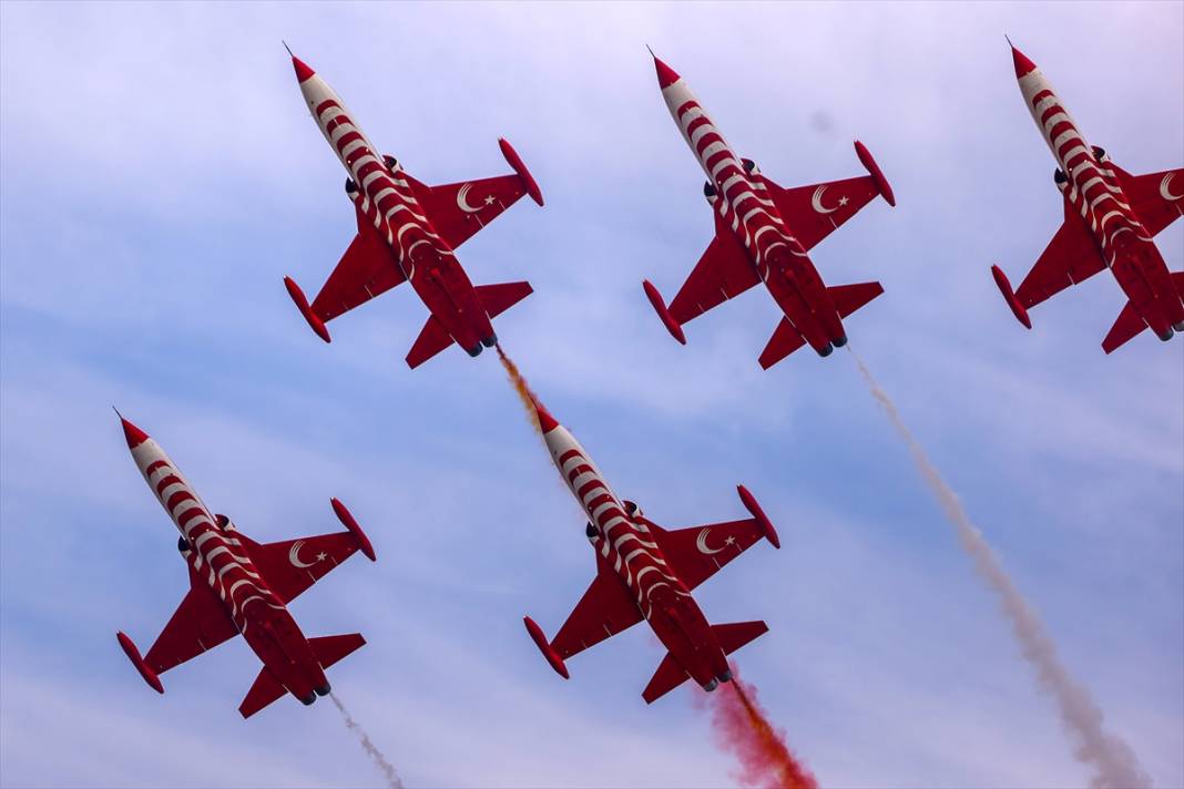 Türk Yıldızlarından, Konya'da muhteşem gösteri 10