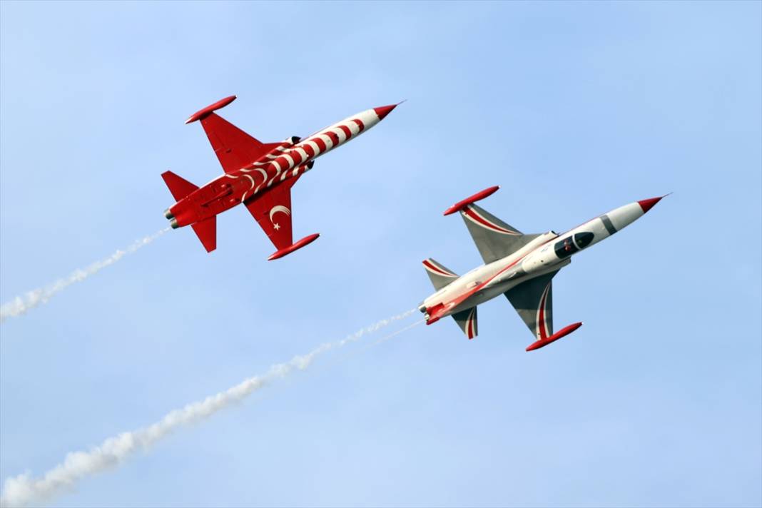Türk Yıldızlarından, Konya'da muhteşem gösteri 14