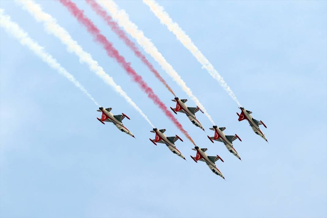 Türk Yıldızlarından, Konya'da muhteşem gösteri 4