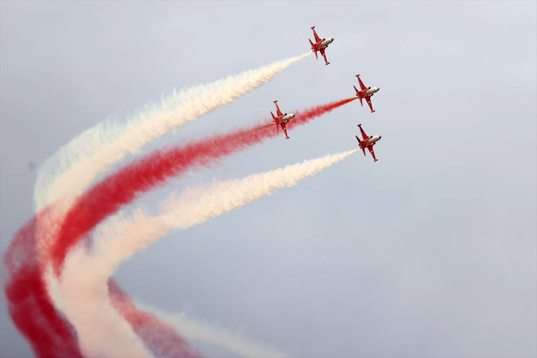 Türk Yıldızlarından, Konya'da muhteşem gösteri 7