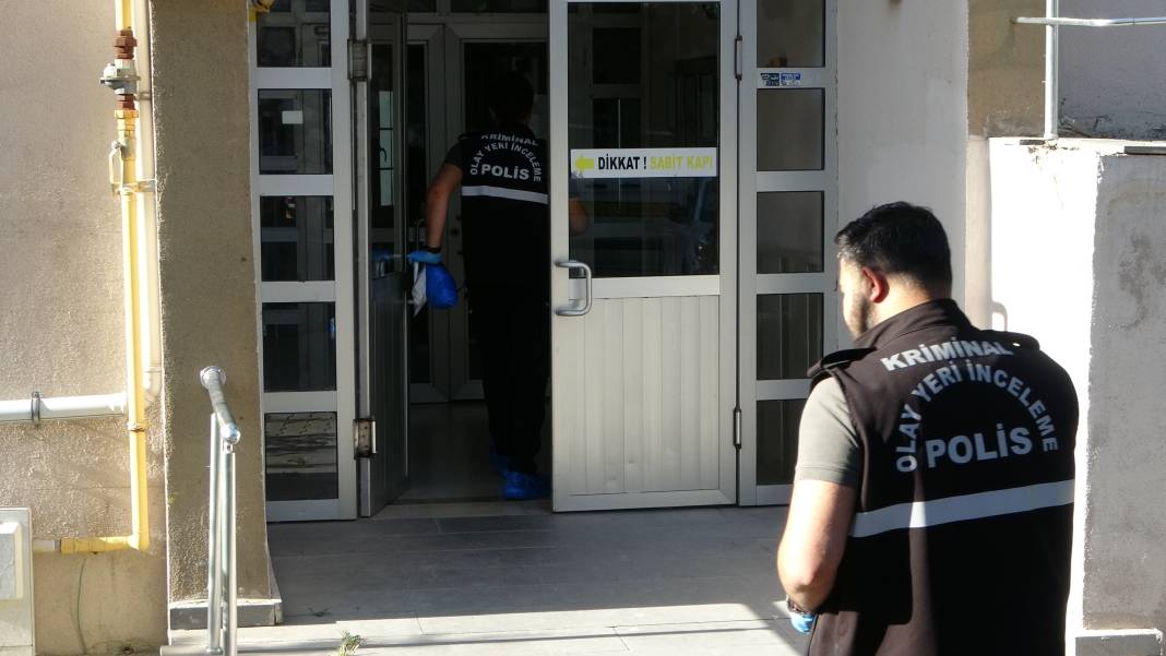 Yaşlı adam evinde başından vurulmuş halde bulundu 3