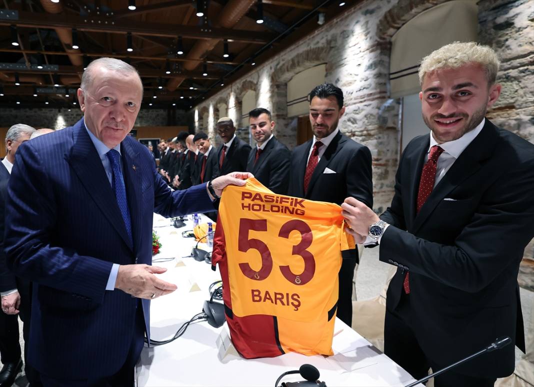 Cumhurbaşkanı Erdoğan, Şampiyon Galatasaray'ı kabul etti 8