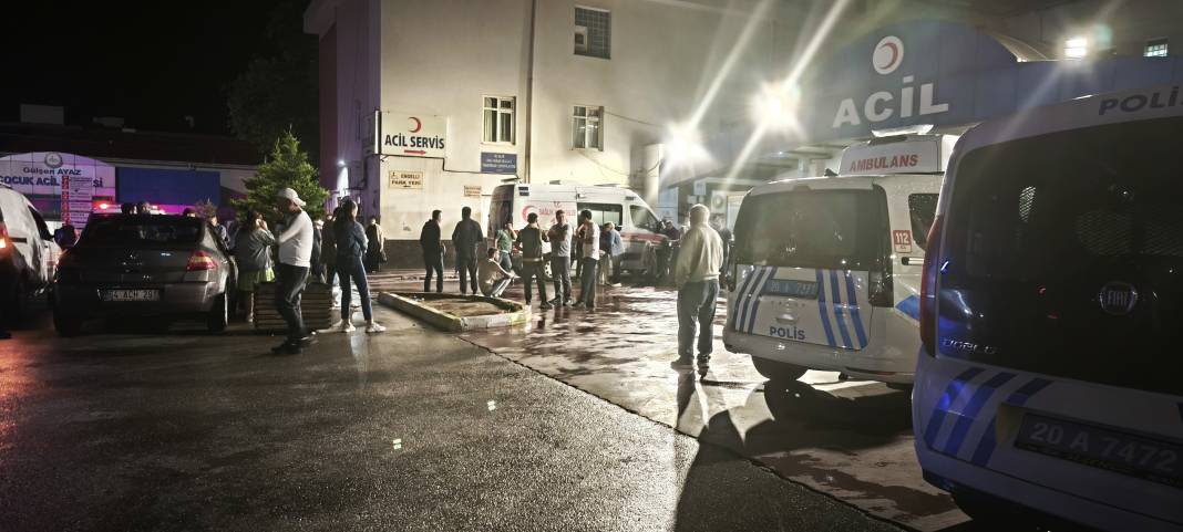 Kayganlaşan yolda kaza yapan genç sürücüden acı haber 4