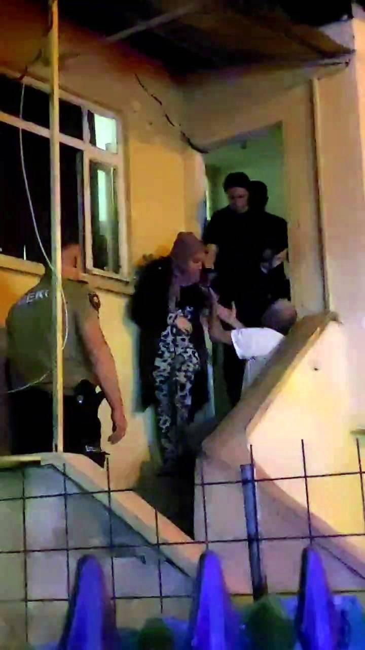 Bayrama bıçaklı tartışmayla girdiler 1