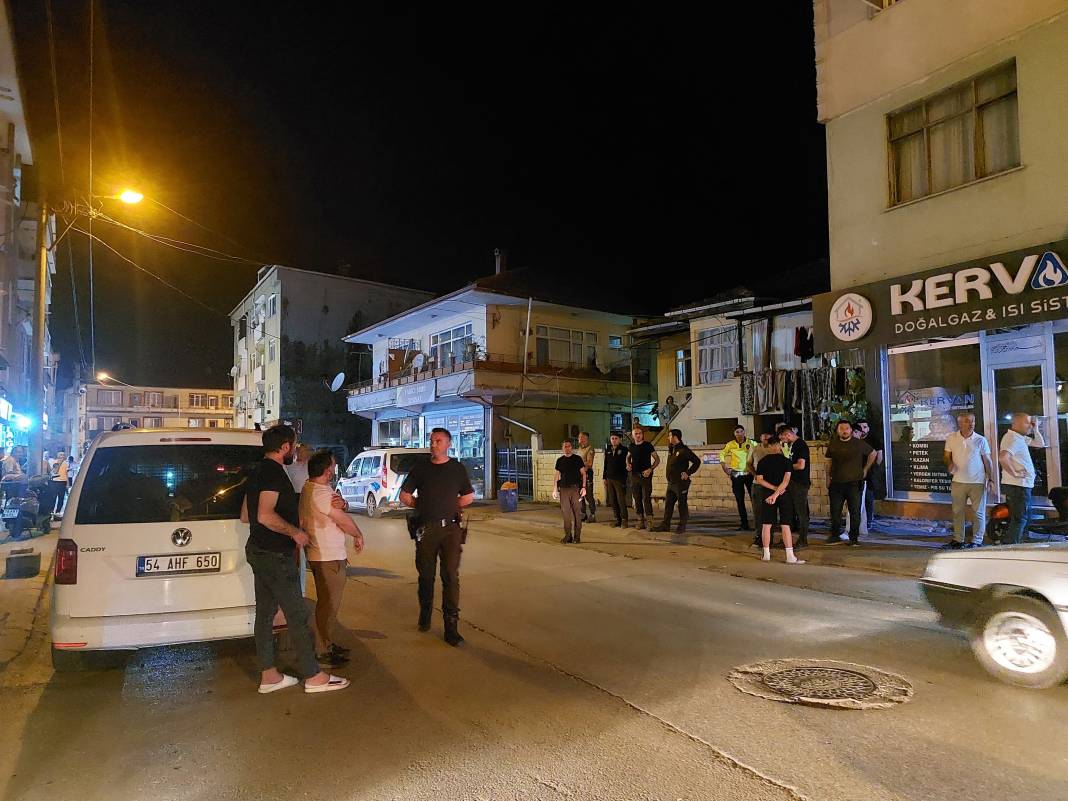 Bayrama bıçaklı tartışmayla girdiler 6