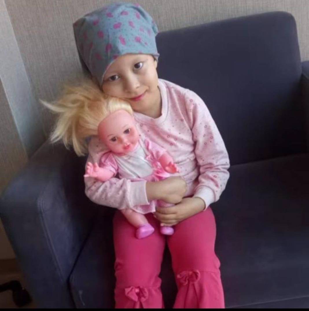 Gözyaşları sel oldu, babası güçlükle ayakta durdu... Hayatını kaybetti 6