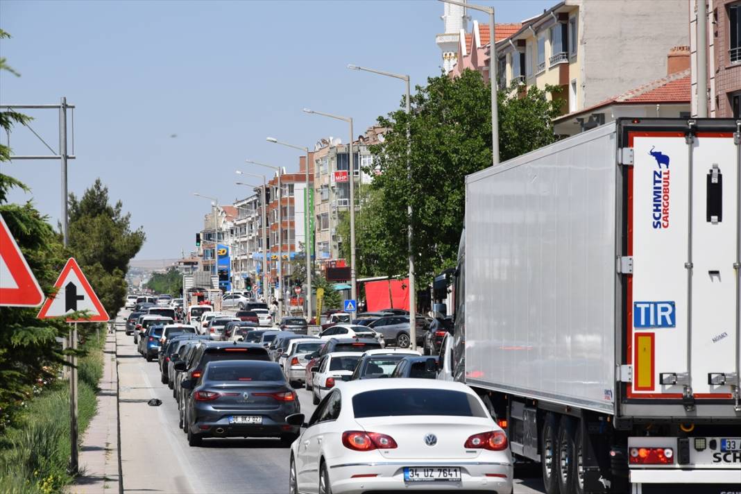 Bayram tatili dönüşünde Konya'da yoğunluk yaşanıyor 3