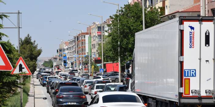 Bayram tatili dönüşünde Konya'da yoğunluk yaşanıyor