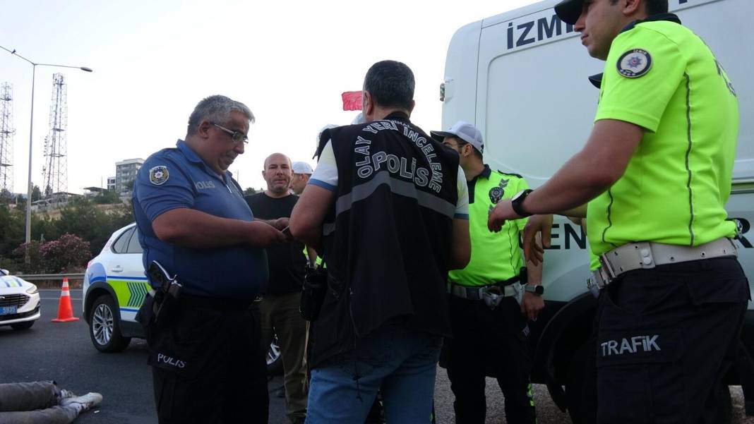 Bariyere çarpan motosikletin sürücüsü motokurye öldü 7