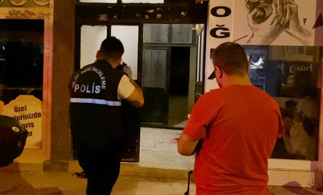 Genç kadın üvey kız kardeşini öldürdü 1