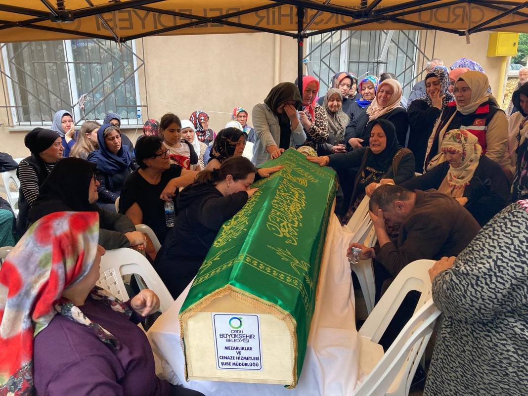 3 ay sonra düğünü olacaktı... Sağlık personeline acı veda... 3