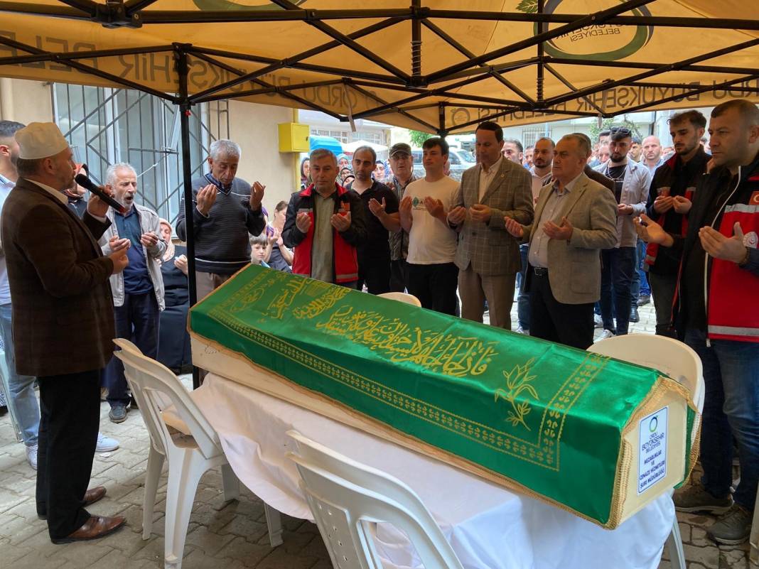 3 ay sonra düğünü olacaktı... Sağlık personeline acı veda... 4