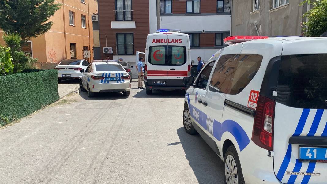 2 grup arasında bıçaklı kavga... Kardeşler yaralandı 2