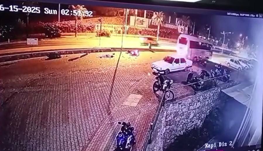 Feci kaza! 2 genç hayatını kaybetti 3