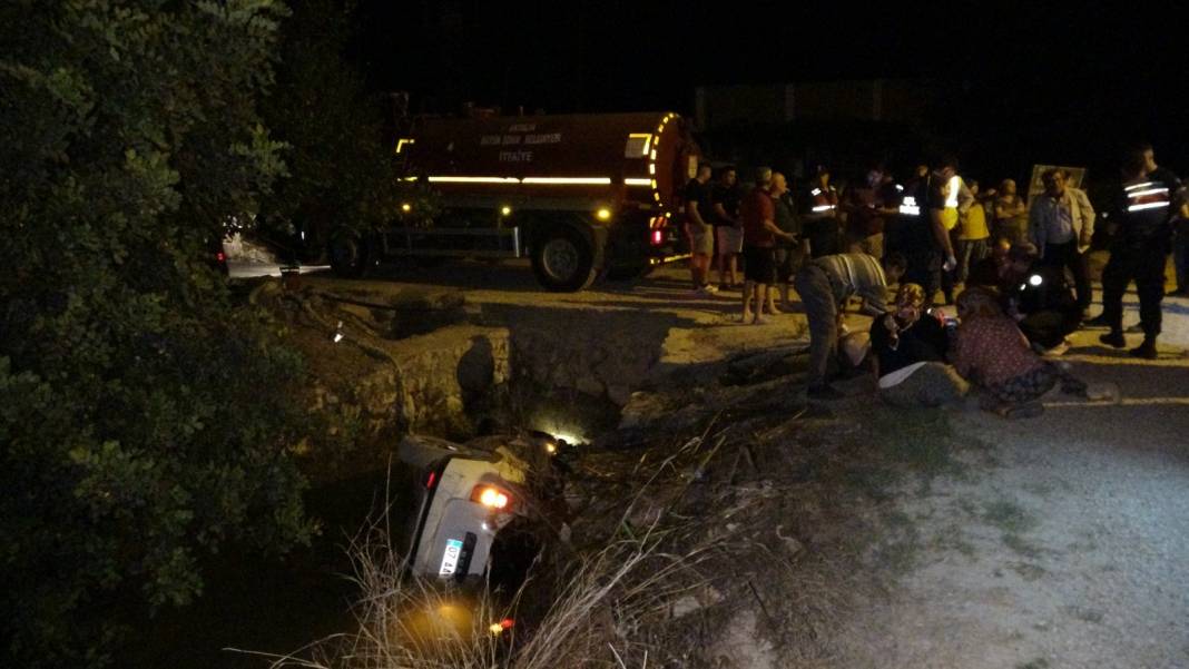 Sulama kanalına uçan otomobilde 2 kişi boğularak hayatını kaybetti 3