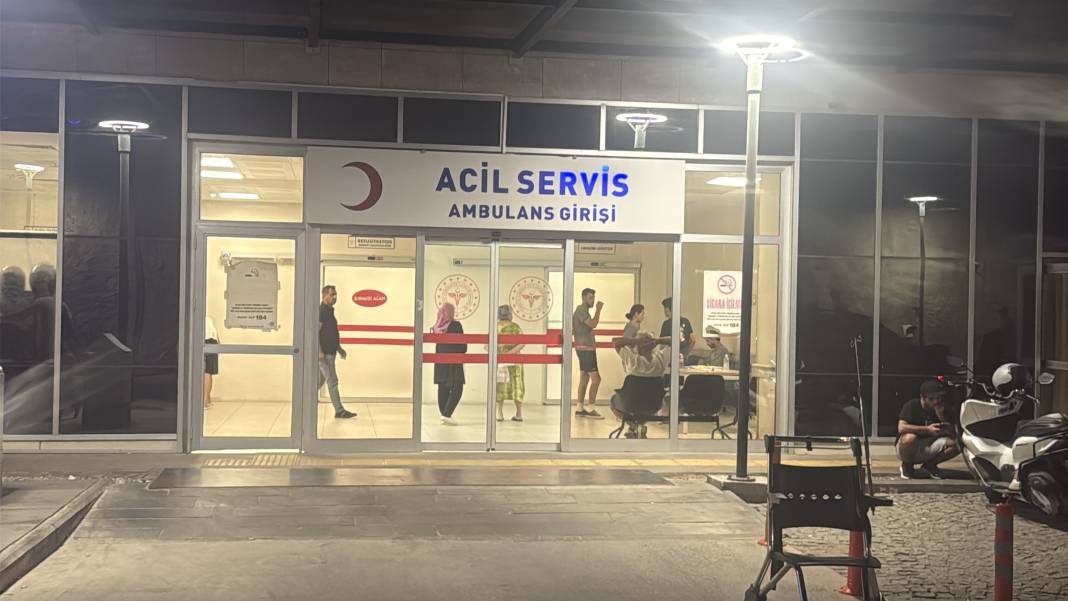 Aynı istikamete giden iki motosiklet çarpıştı: 2 ölü 4