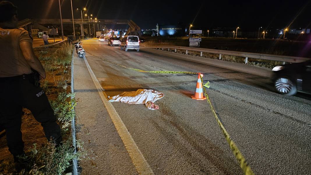 Otomobilin çarptığı yaşlı kadın hayatını kaybetti 4