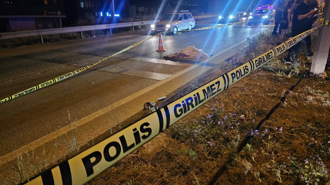 Otomobilin çarptığı yaşlı kadın hayatını kaybetti 5