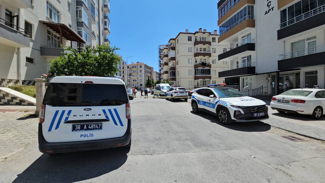 Çocukların kavgasına aileler dahil oldu, kan aktı! 1