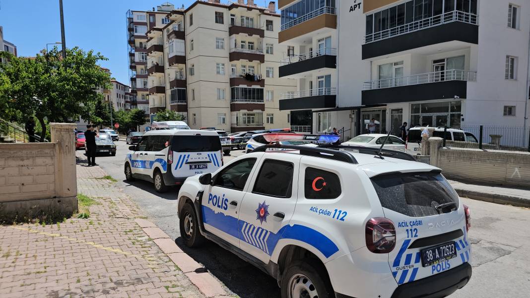 Çocukların kavgasına aileler dahil oldu, kan aktı! 2