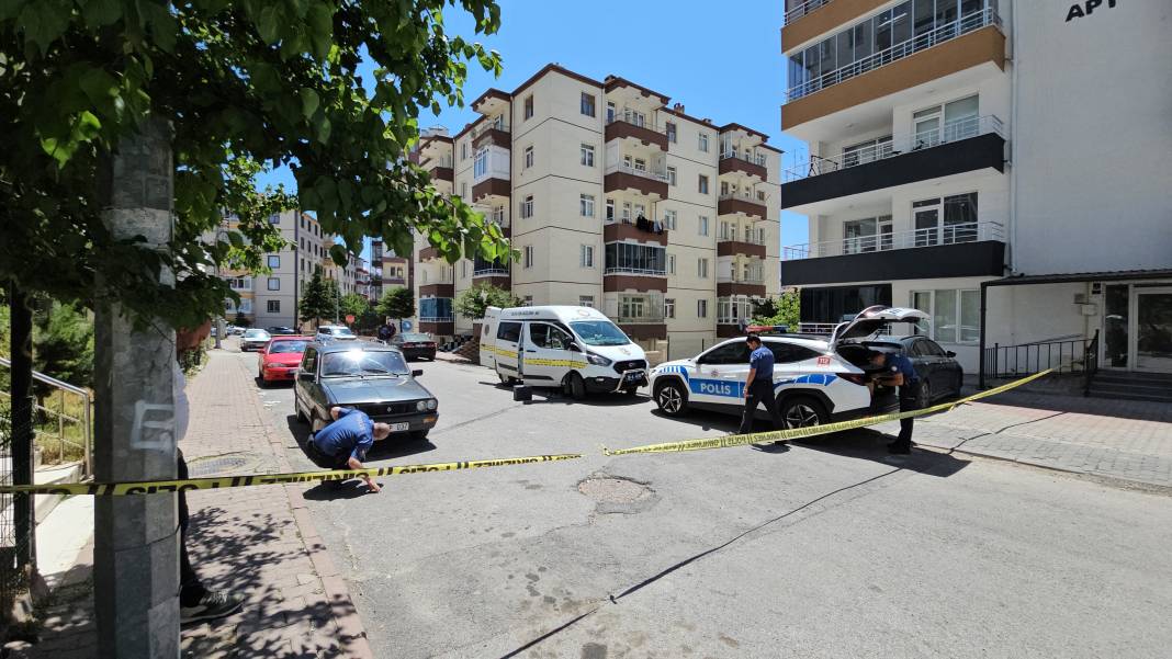 Çocukların kavgasına aileler dahil oldu, kan aktı! 5