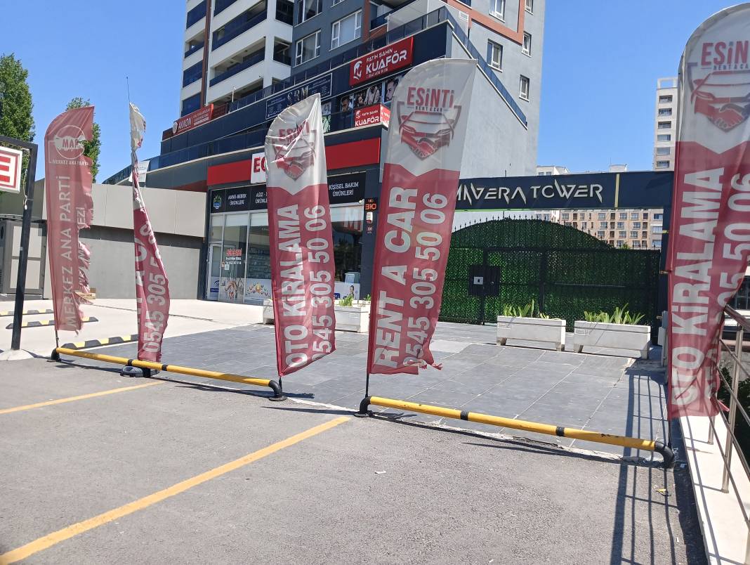 Evinin önünde silahlı saldırıya uğradı, hayatını kaybetti 1