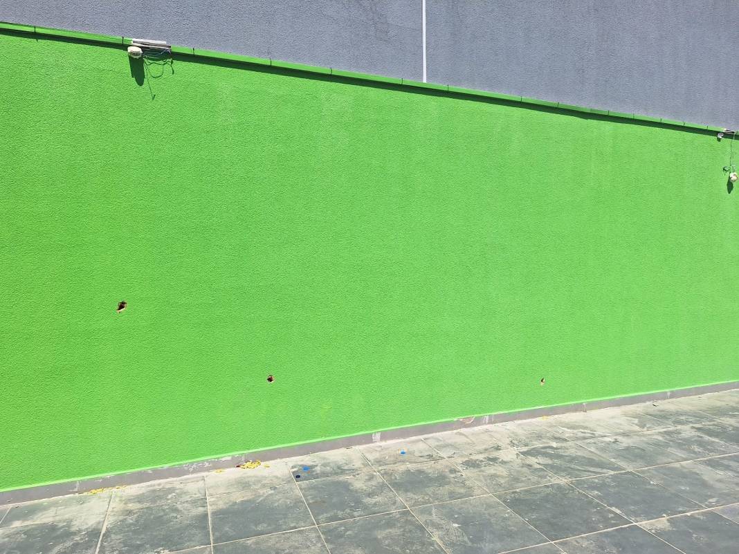 Evinin önünde silahlı saldırıya uğradı, hayatını kaybetti 5