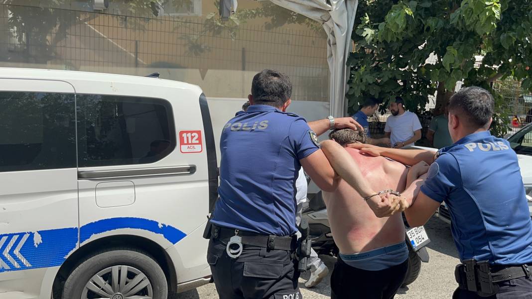 Bebeği rehin aldı! Balkondan fırlattığı yürekleri ağza getirdi 5