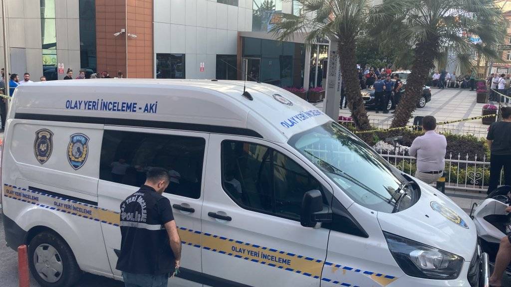 Zabıta personeli kurtarılamadı! Belediye başkanı vuruldu 3