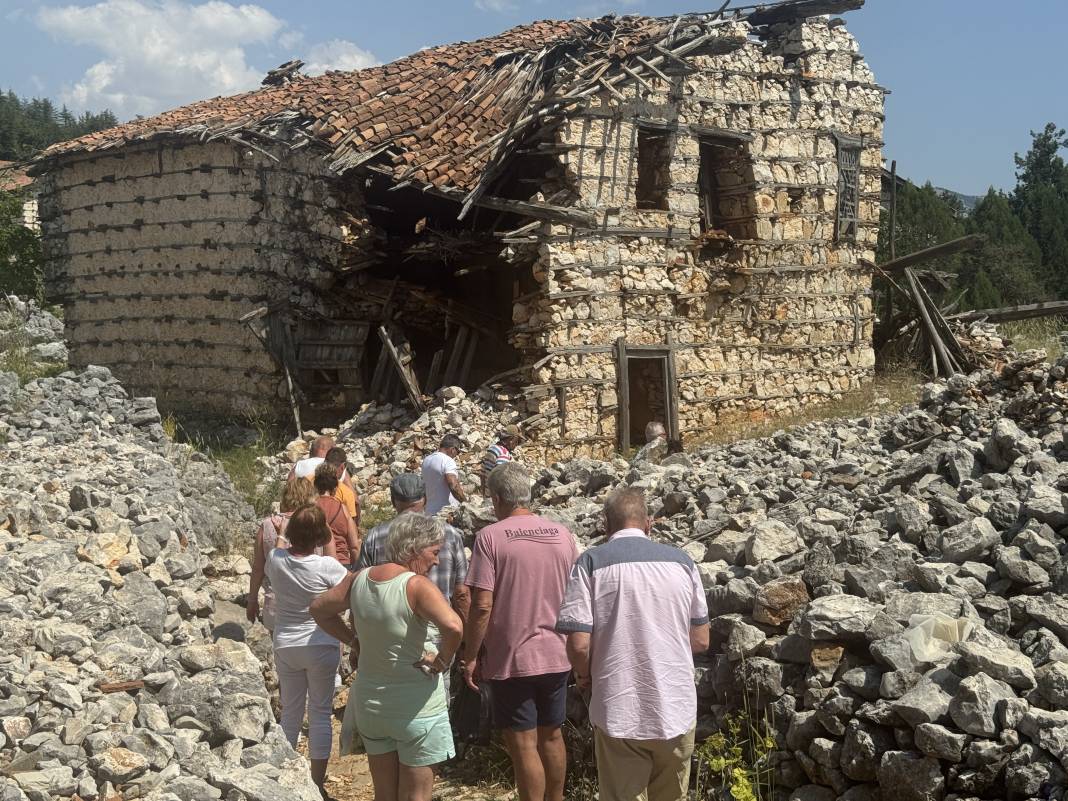 Konya ile Antalya arasında önemli konumda bulunuyor... Turist akınına uğruyor 10